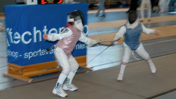 Grünes T-Shirt für FSC Fechterin